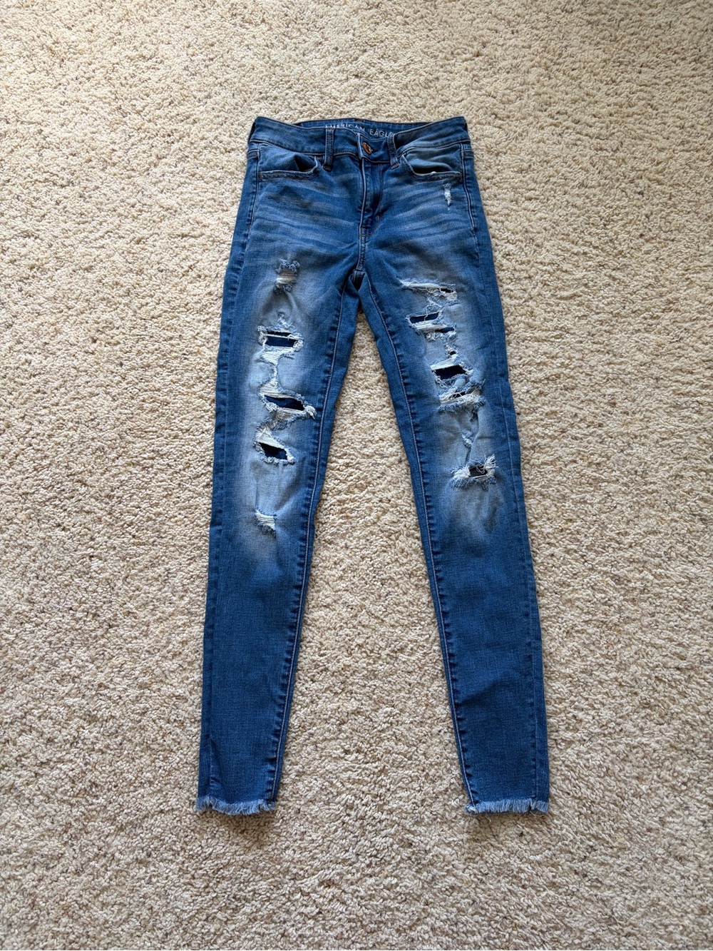American Eagle Distressed Hi-Rise Jeggings